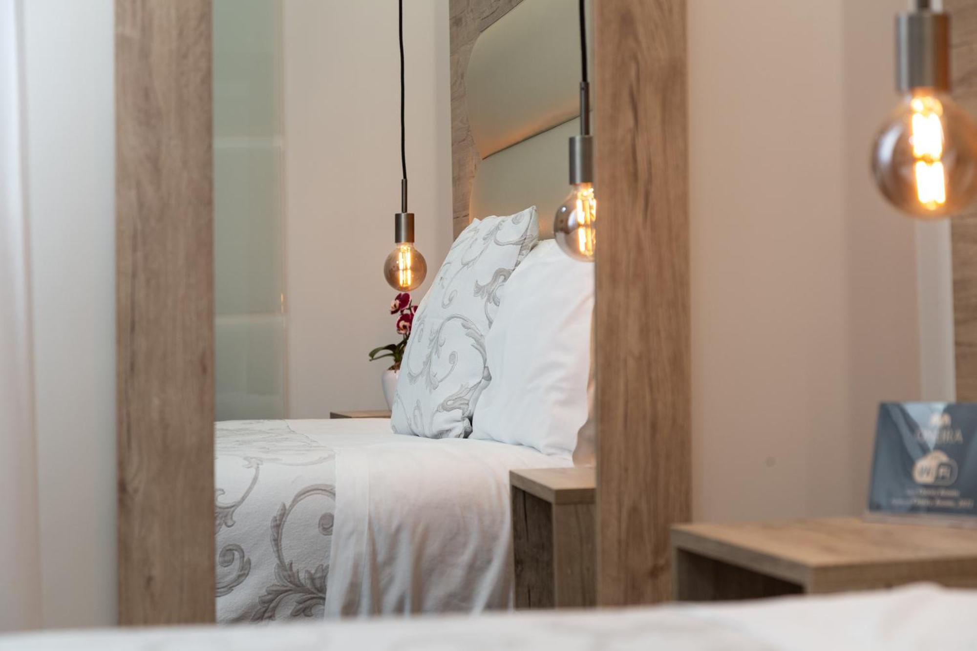 Oneira Rooms Agrigento Esterno foto